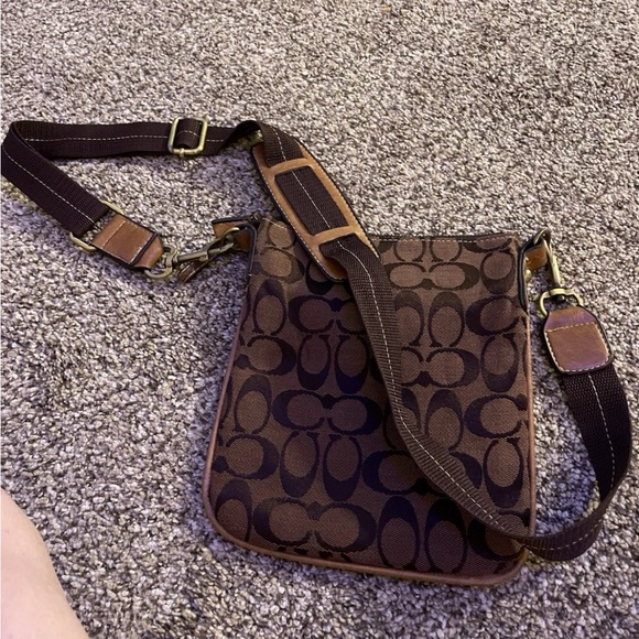 Coach Crossbody Messenger Bag l - #A36 - Picture 4 of 5